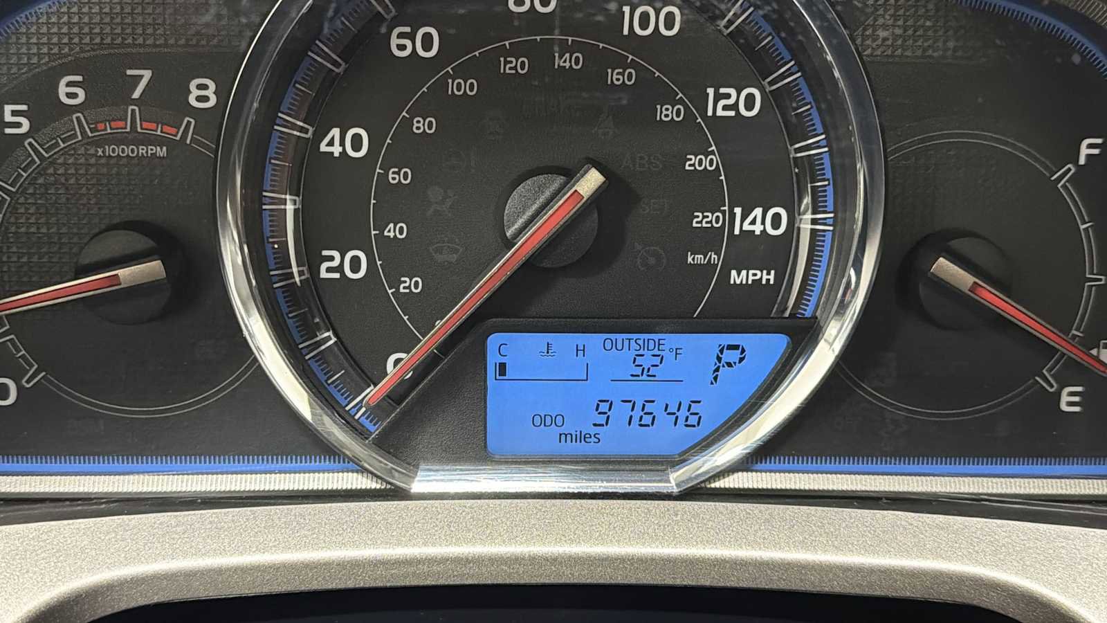 Used 2013 Toyota RAV4 Limited AWD/4WD image 17