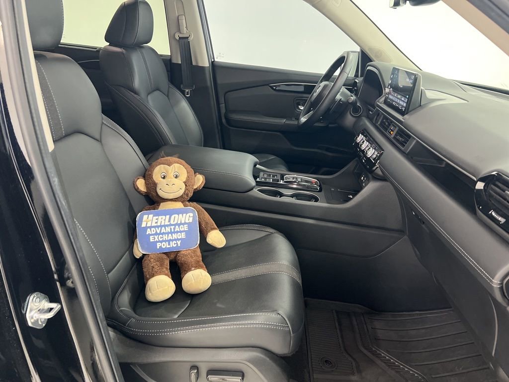 Used 2025 Honda Pilot EX-L image 25