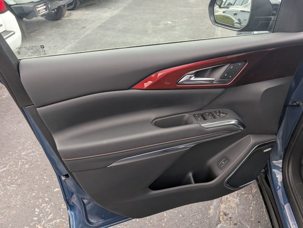 New 2026 Chevrolet Traverse RS AWD/4WD image 13