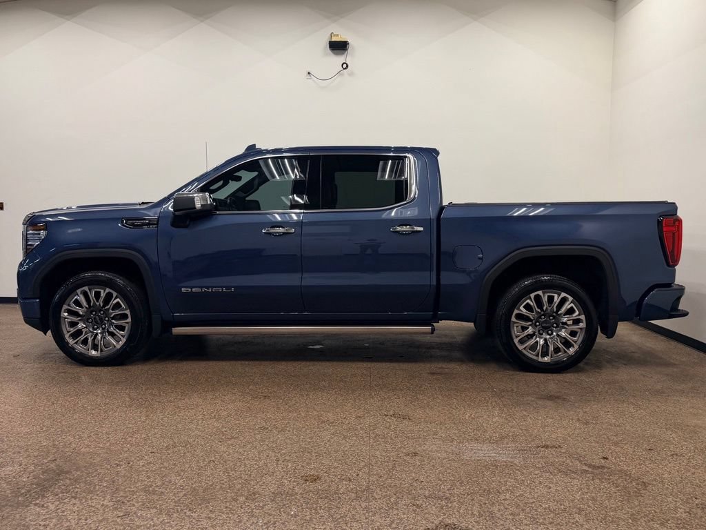 Used 2024 GMC Sierra 1500 Denali Ultimate AWD/4WD image 2