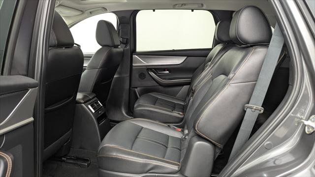 Used 2024 MAZDA CX-90 Plug-In Hybrid w/ Preferred image 17