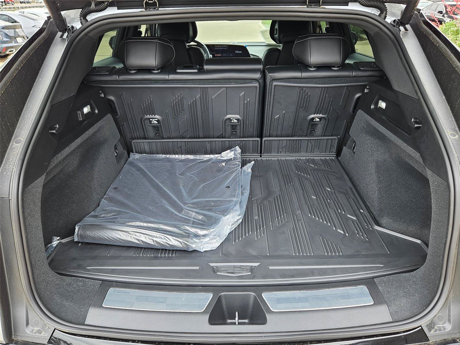 New 2026 Cadillac Lyriq Sport w/ LPO, Floor Liner Package AWD/4WD image 27