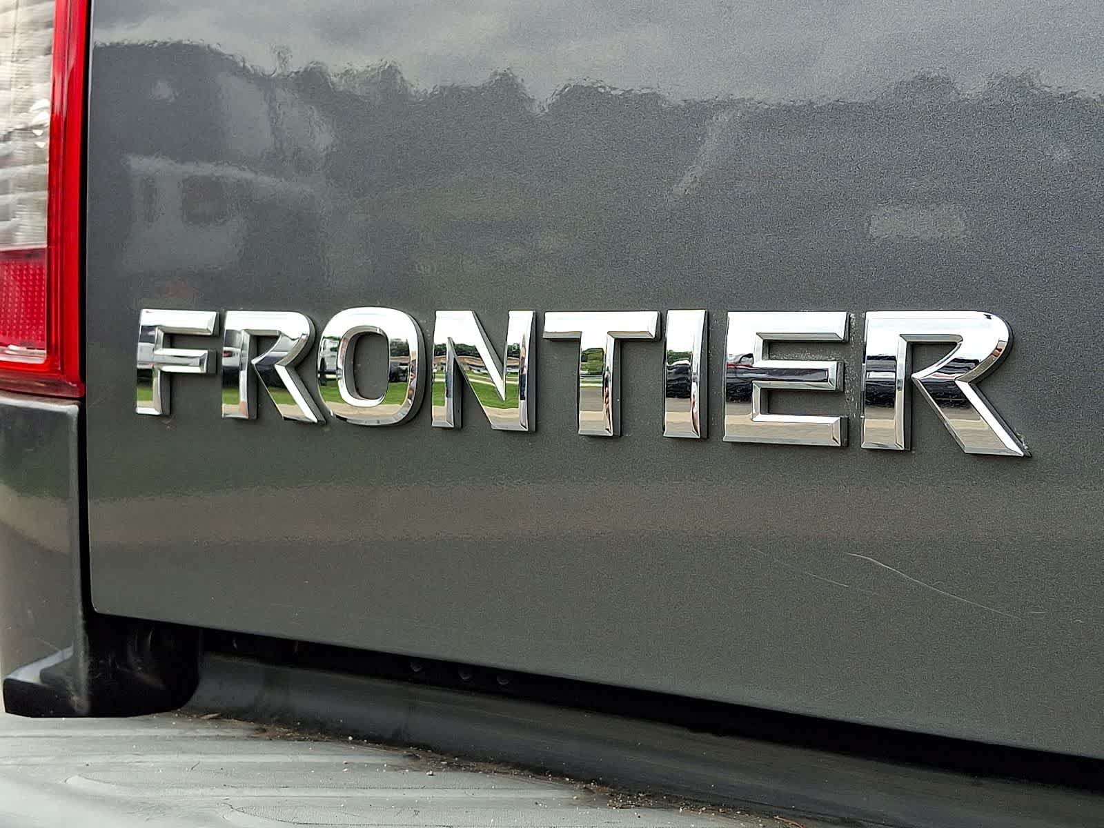 Used 2016 Nissan Frontier SV AWD/4WD image 31