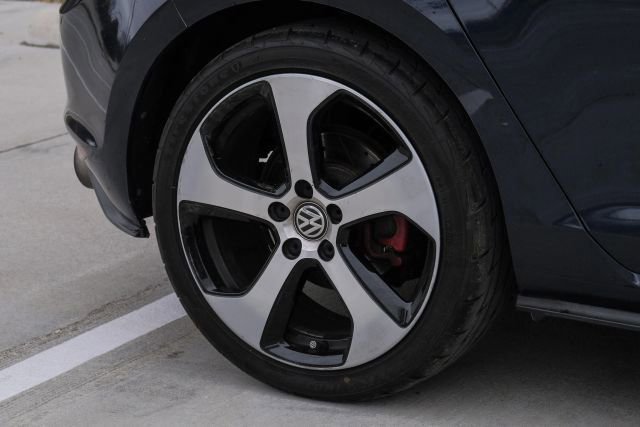 Used 2016 Volkswagen GTI SE w/ Lighting Package (SEL) image 60