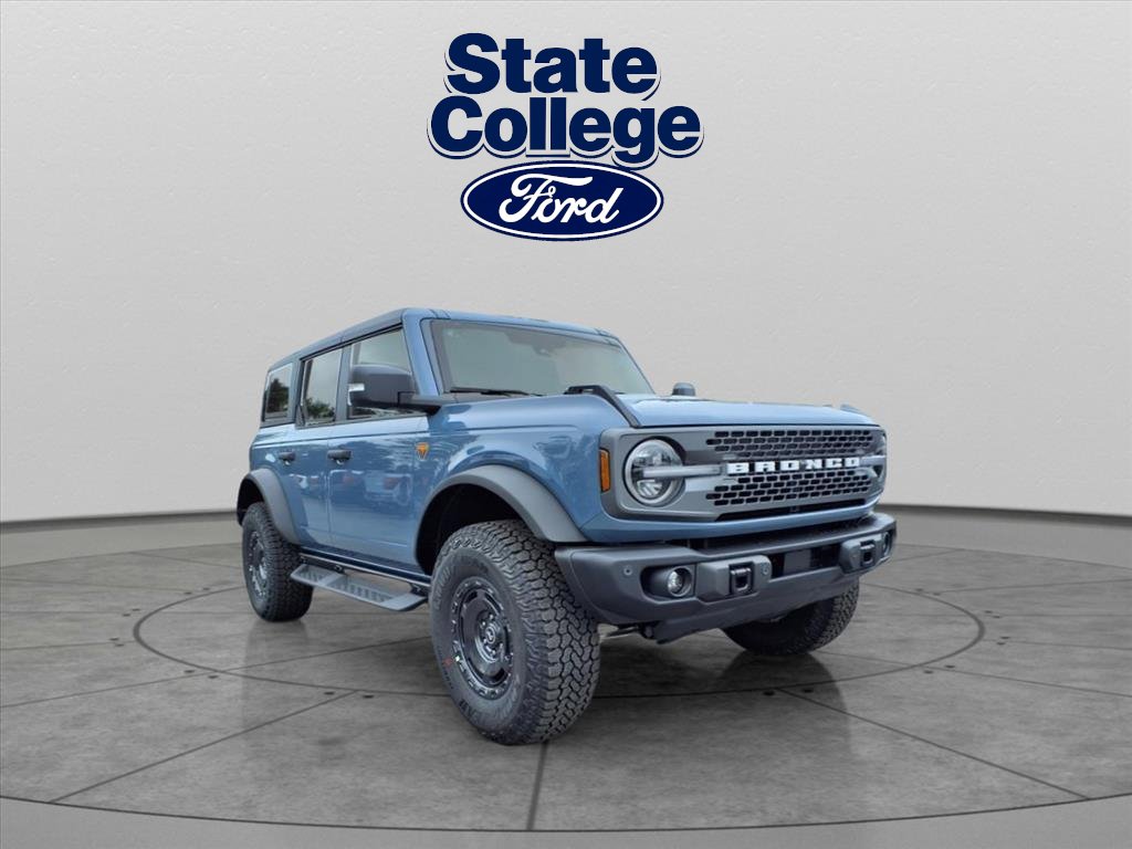 New 2025 Ford Bronco Badlands image 2