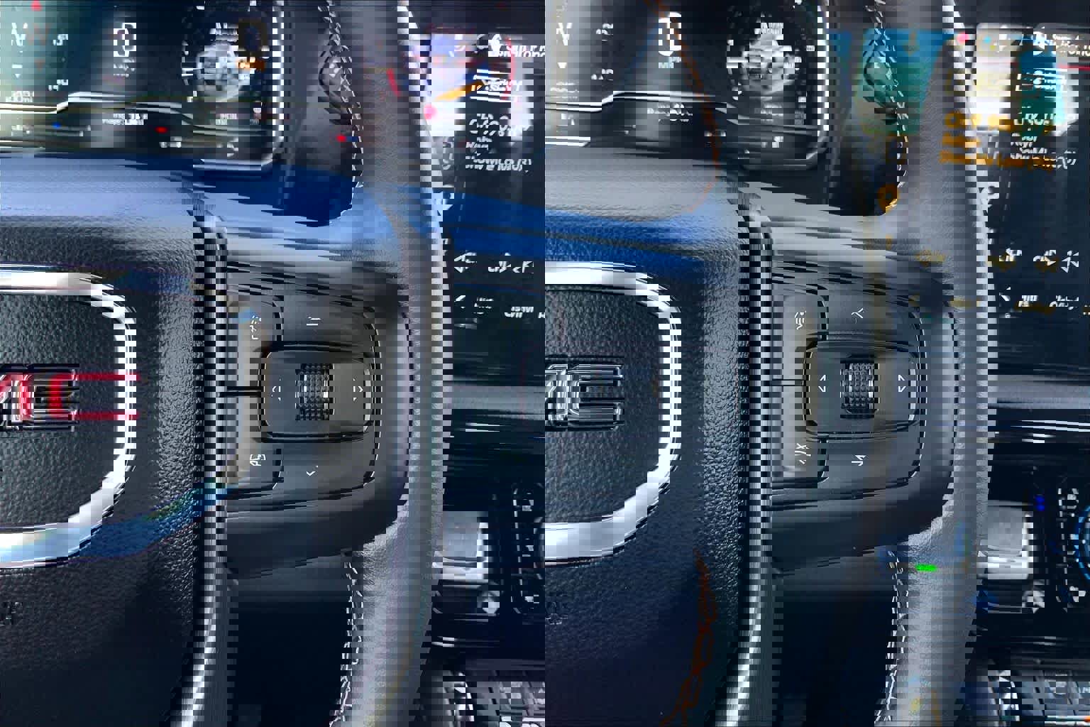 Used 2025 GMC Sierra 2500 AT4 w/ AT4 Premium Plus Package image 25