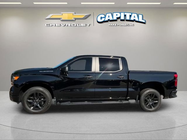 Used 2024 Chevrolet Silverado 1500 Custom image 3