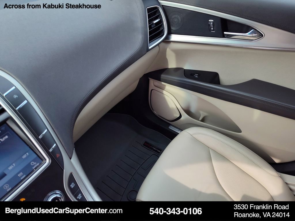 Used 2020 Lincoln Nautilus Premier w/ Equipment Group 101A image 30