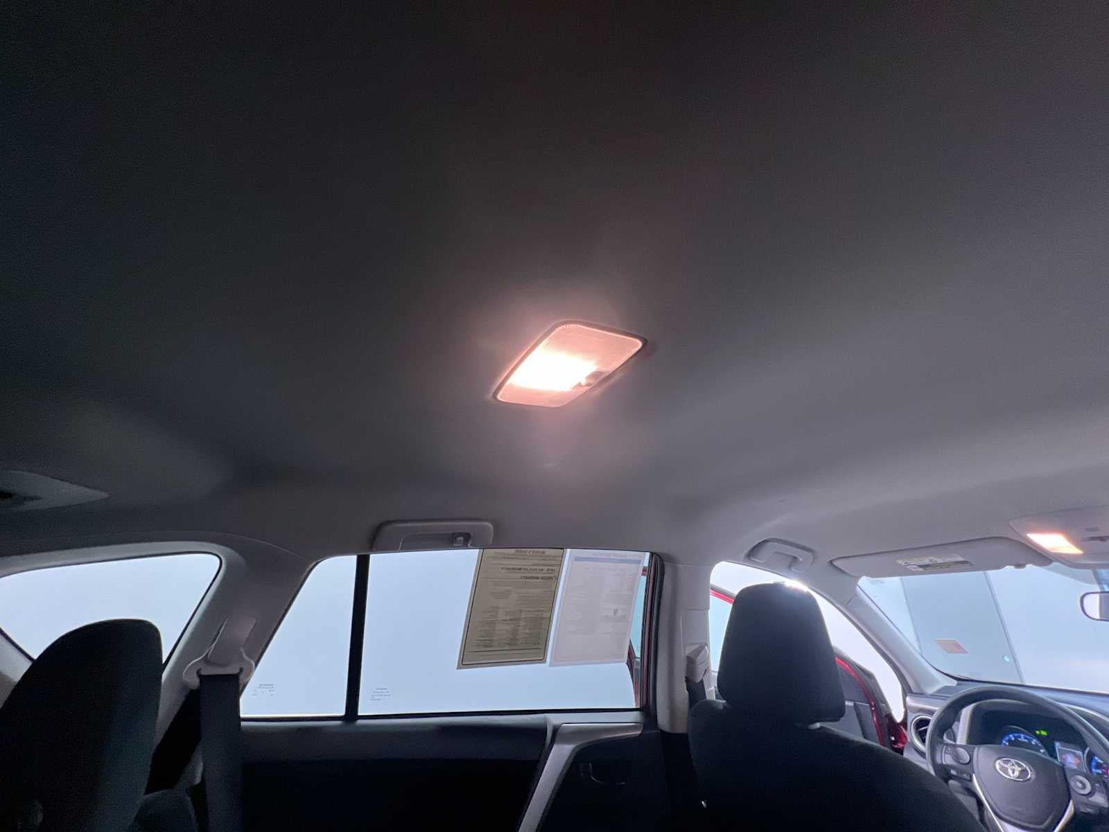 Used 2018 Toyota RAV4 LE w/ All Weather Liner Package FWD image 38