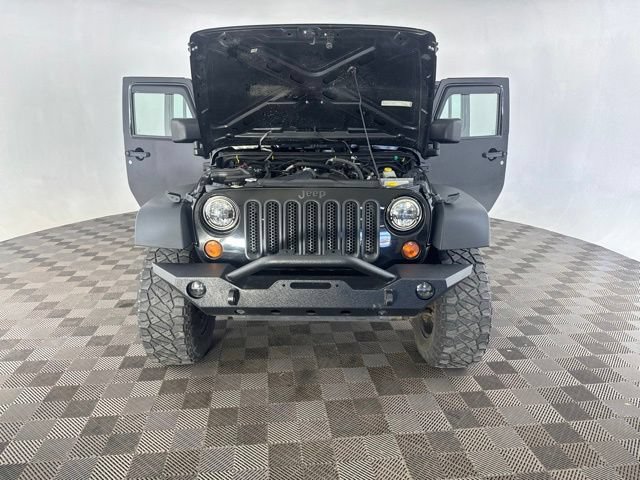 Used 2009 Jeep Wrangler Unlimited X AWD/4WD image 14