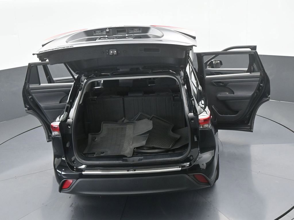 Used 2023 Toyota Highlander L image 62