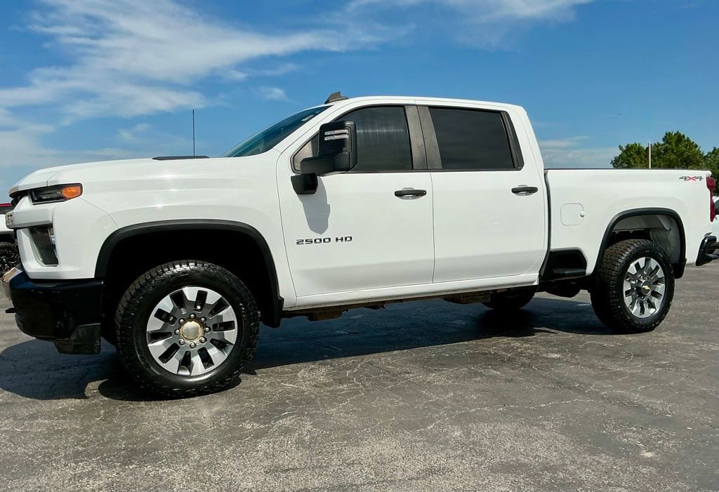 Used 2022 Chevrolet Silverado 2500 Custom w/ Custom Value Package AWD/4WD image 5