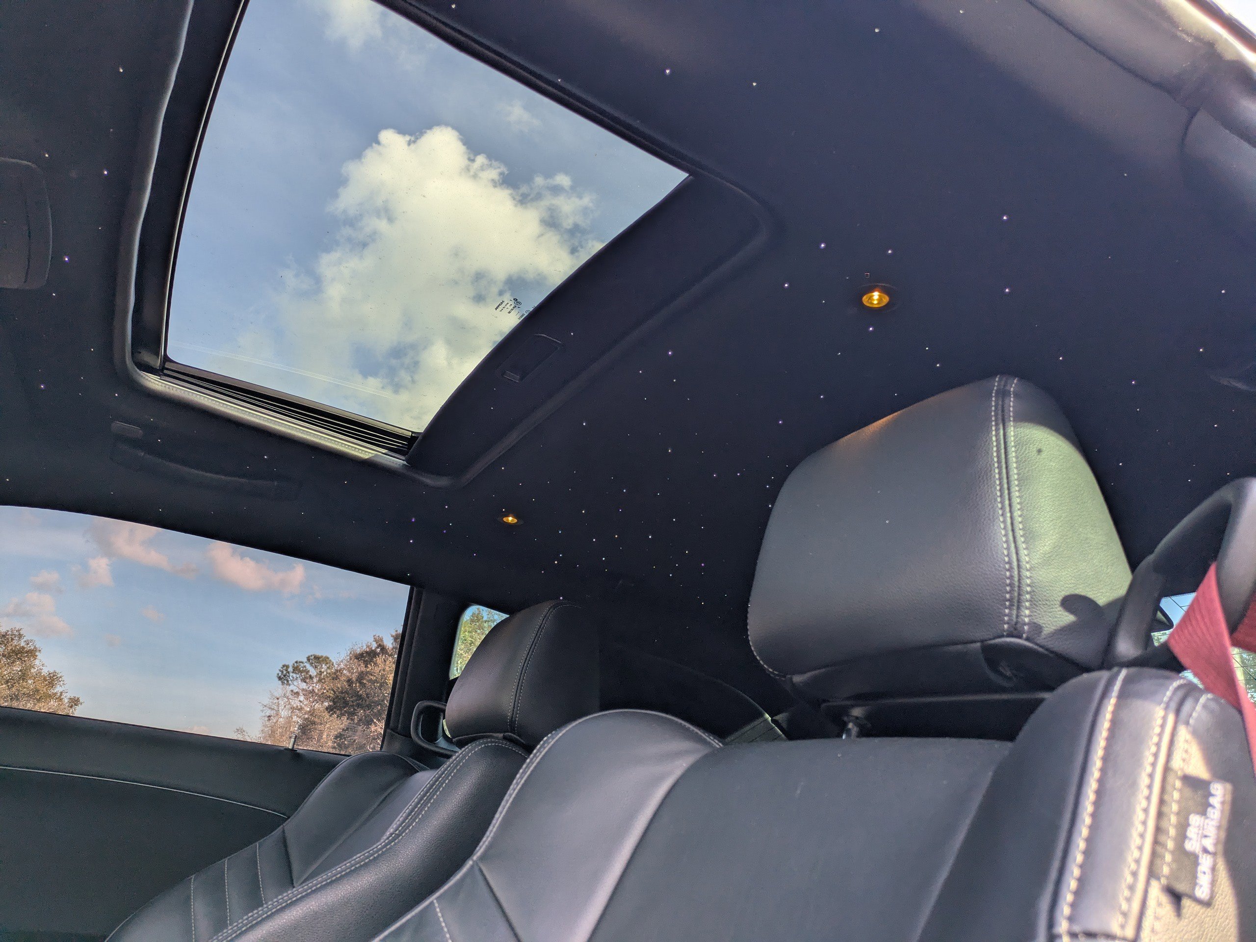 Used 2019 Dodge Challenger SRT Hellcat image 4