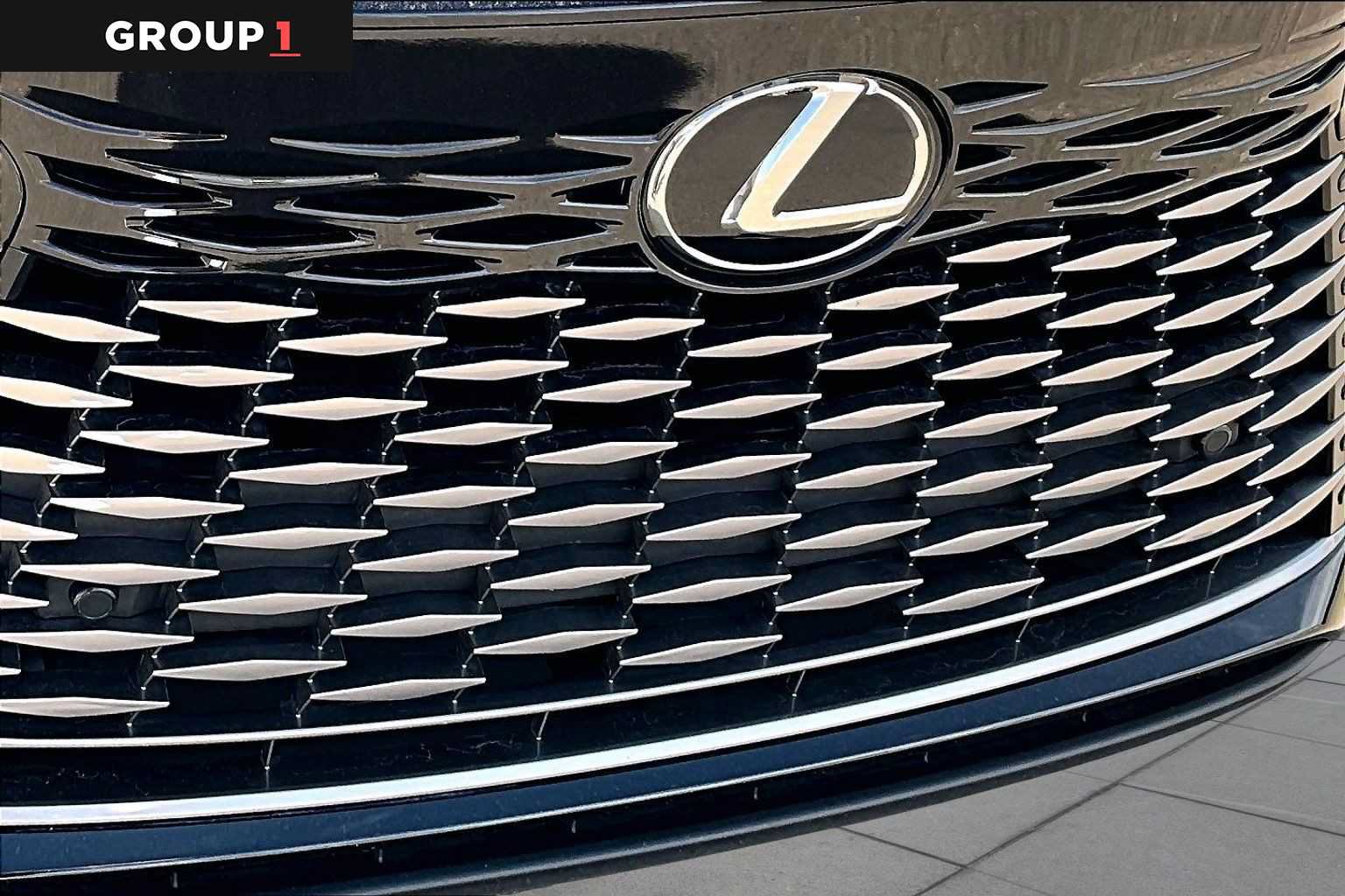 Used 2025 Lexus RX 350 AWD w/ Technology Package image 29