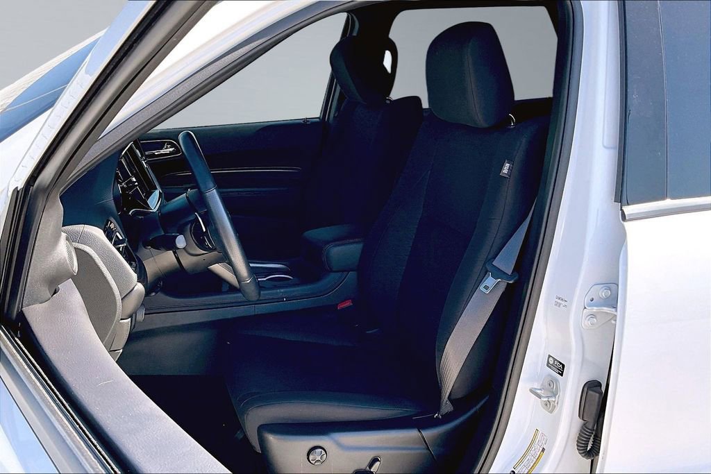 Certified 2024 Dodge Durango GT RWD image 3