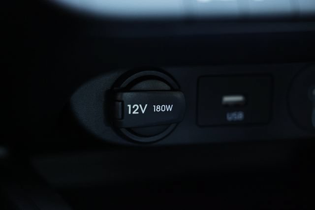Certified 2025 Hyundai Elantra Sport FWD image 37