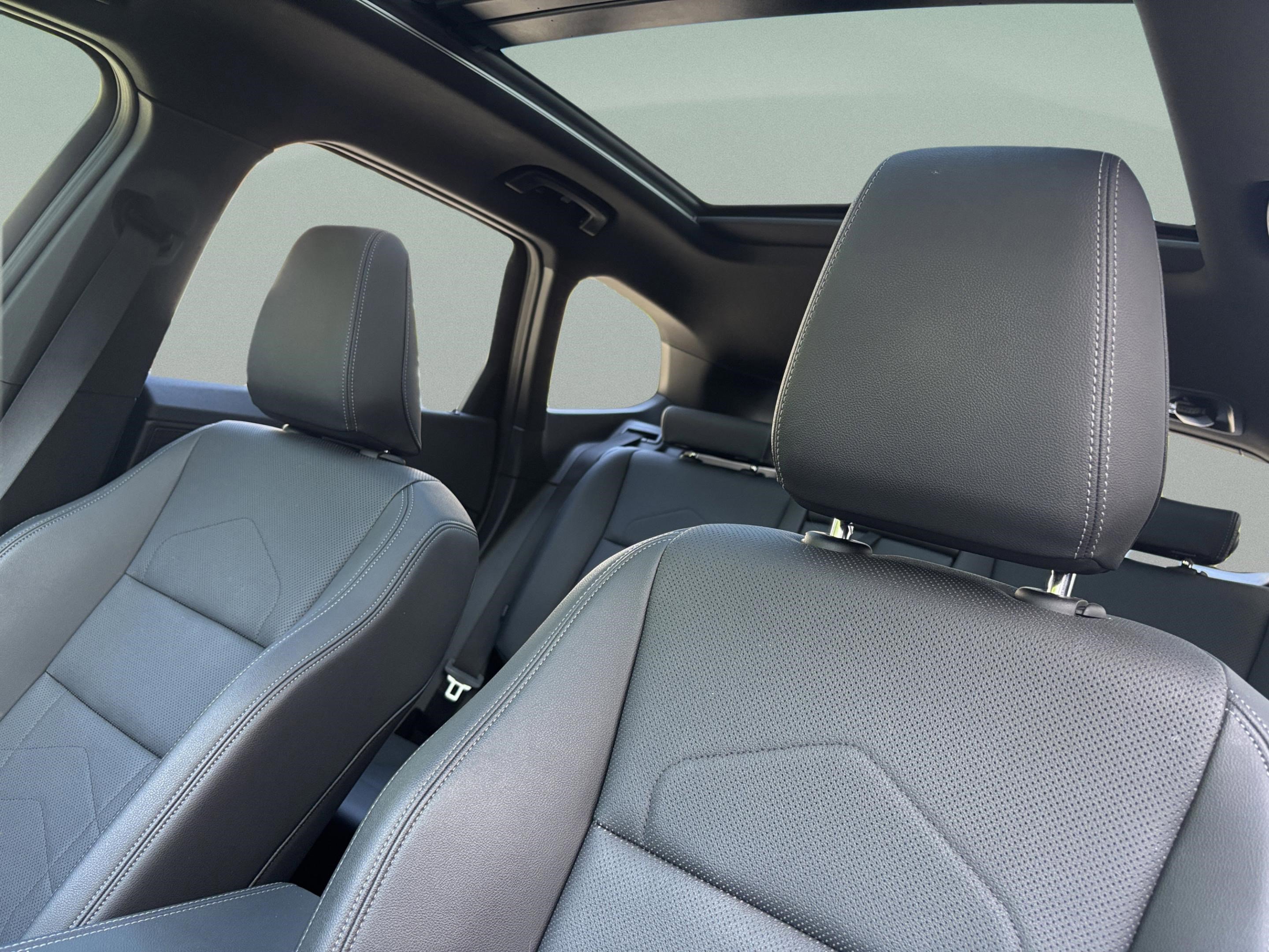 Used 2023 BMW X1 xDrive28i AWD/4WD image 17