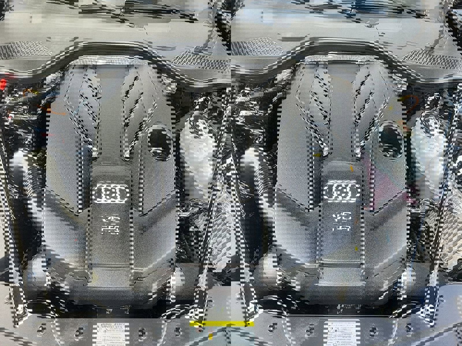 Used 2022 Audi A8 L 3.0T w/ Executive Package image 9