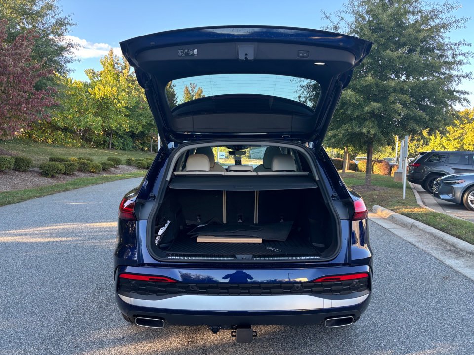 New 2025 Audi Q5 Prestige image 14