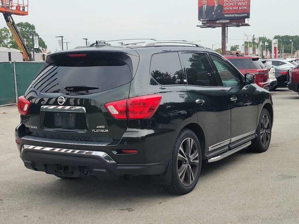 Used 2019 Nissan Pathfinder Platinum w/ Cargo Package AWD/4WD image 4