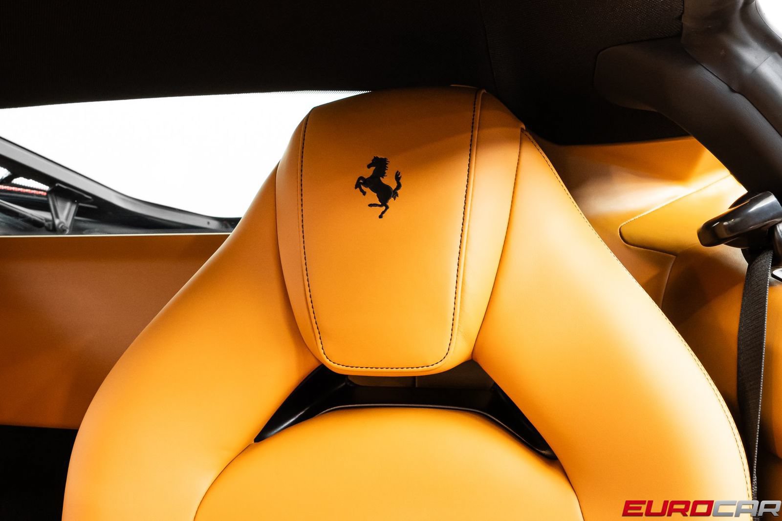 Used 2019 Ferrari 488 GTB RWD image 42