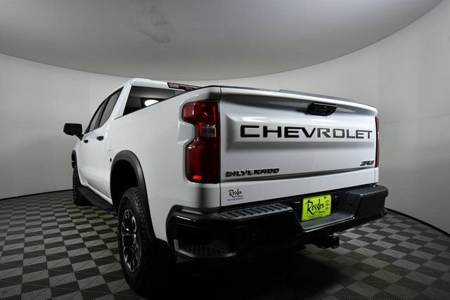 Used 2025 Chevrolet Silverado 1500 ZR2 w/ Technology Package AWD/4WD image 13