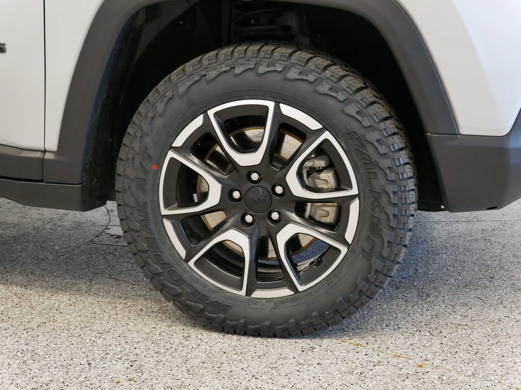 Certified 2024 Jeep Compass Trailhawk image 52