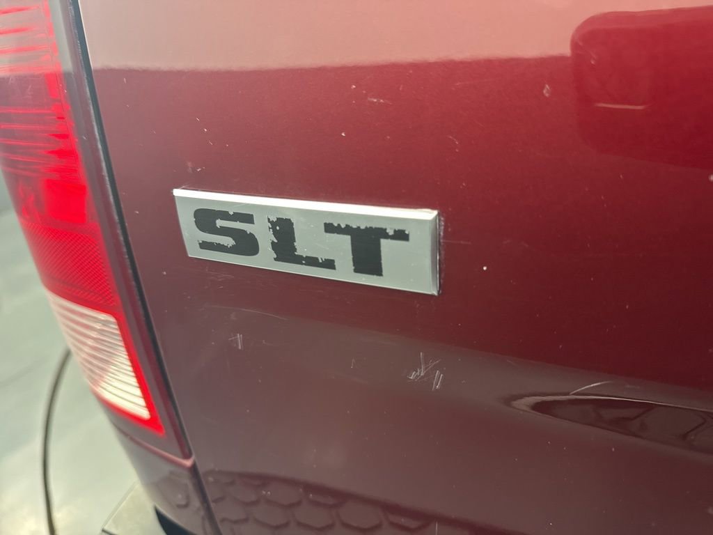 Used 2019 RAM 1500 Classic SLT w/ SLT Plus D￩cor Group AWD/4WD image 42