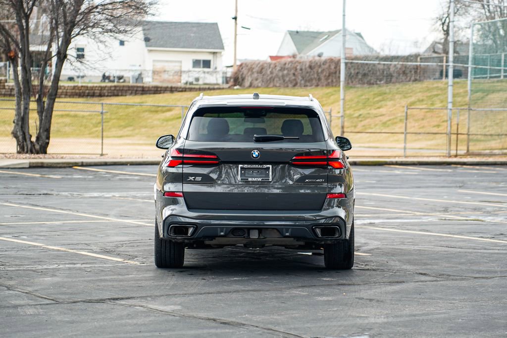 Used 2024 BMW X5 xDrive40i w/ M Sport Package image 6