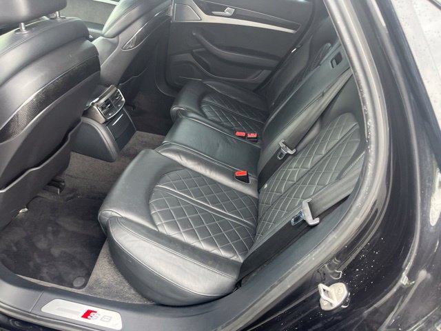 Used 2015 Audi S8 AWD/4WD image 7