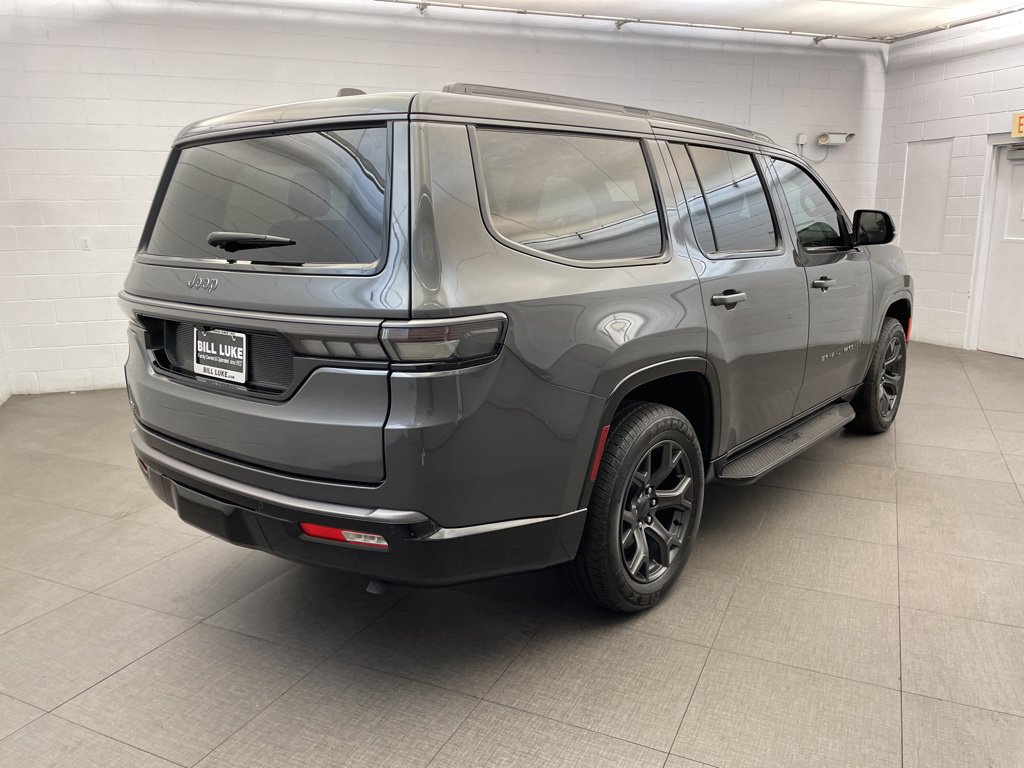 New 2026 Jeep Grand Wagoneer Limited AWD/4WD image 4