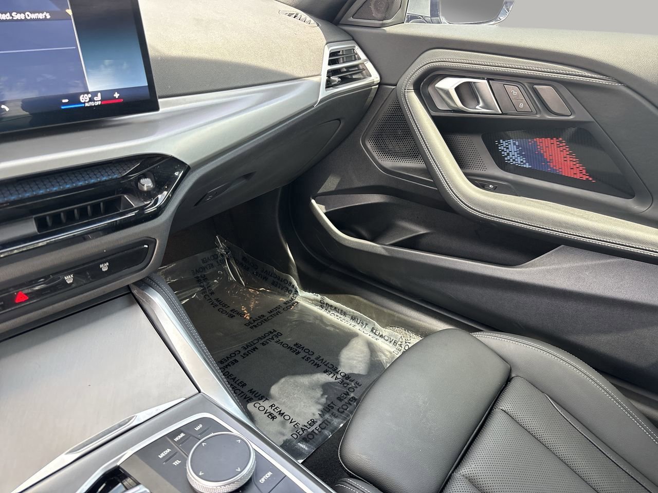 Used 2025 BMW 230i Coupe w/ M Sport Package RWD image 15