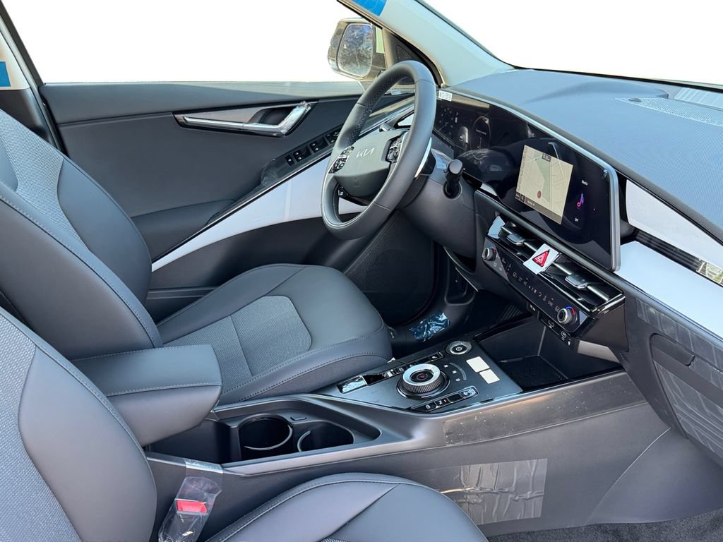 New 2026 Kia Niro Wind w/ Wind Preserve Package FWD image 5