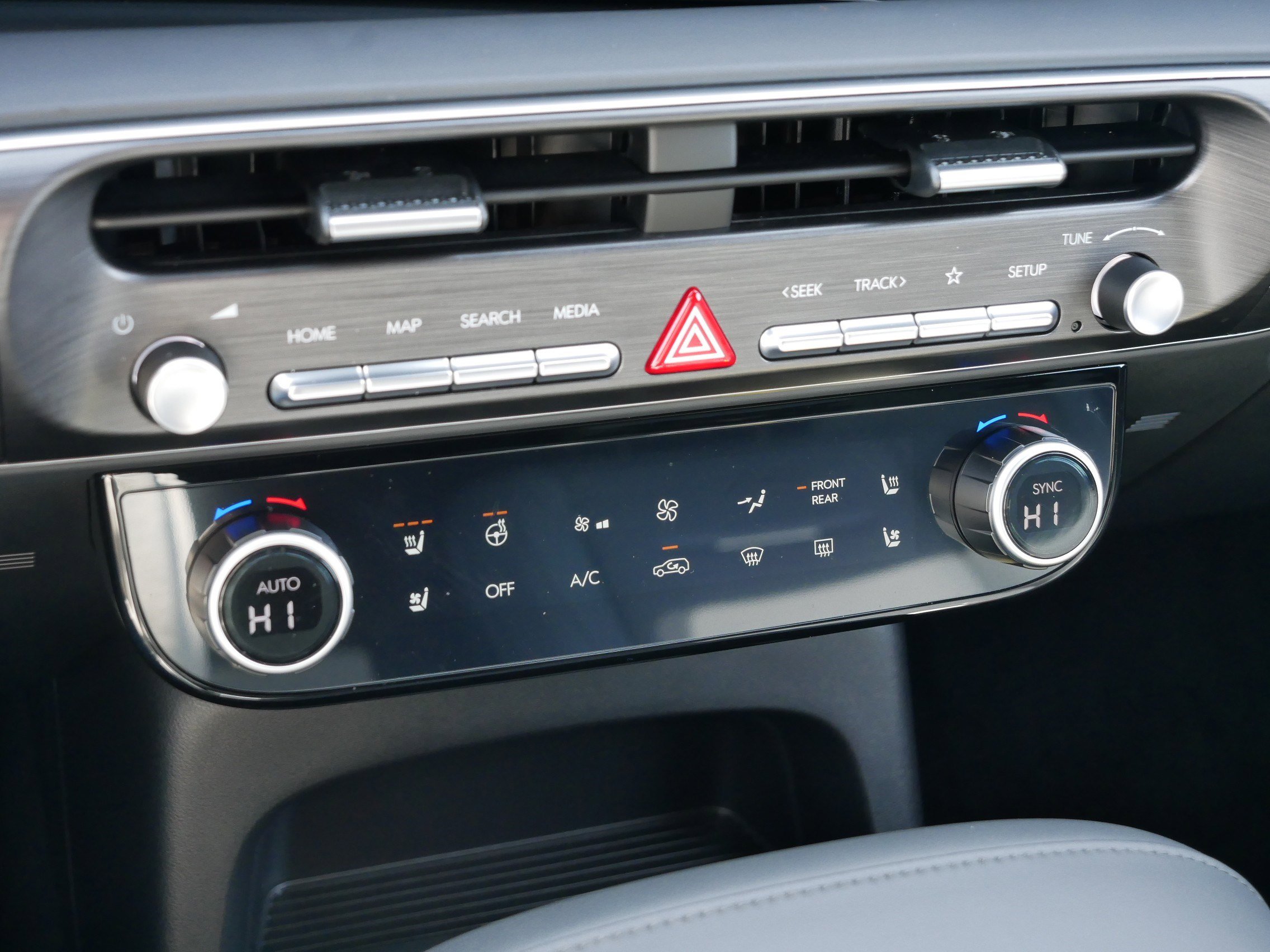 Used 2026 Hyundai Palisade Calligraphy image 23