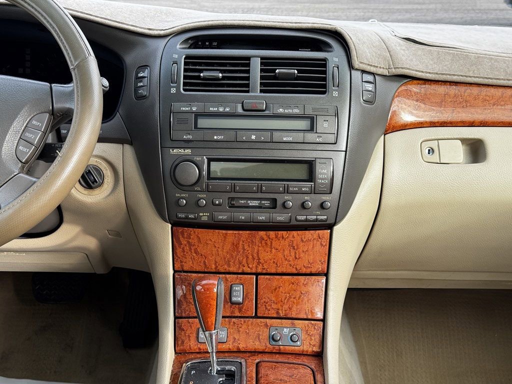 Used 2005 Lexus LS 430 image 22