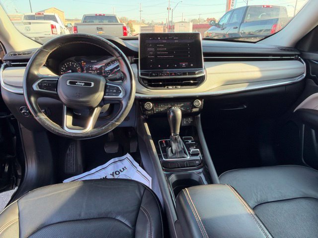 Used 2022 Jeep Compass Limited AWD/4WD image 14