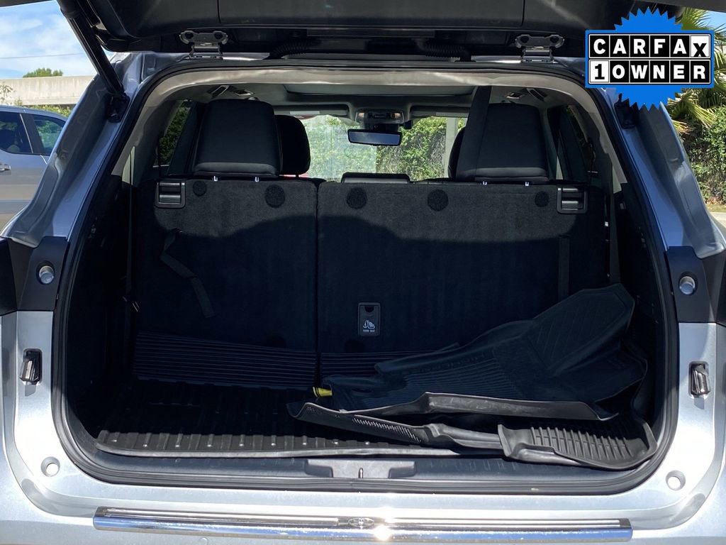Used 2023 Toyota Highlander Platinum image 20