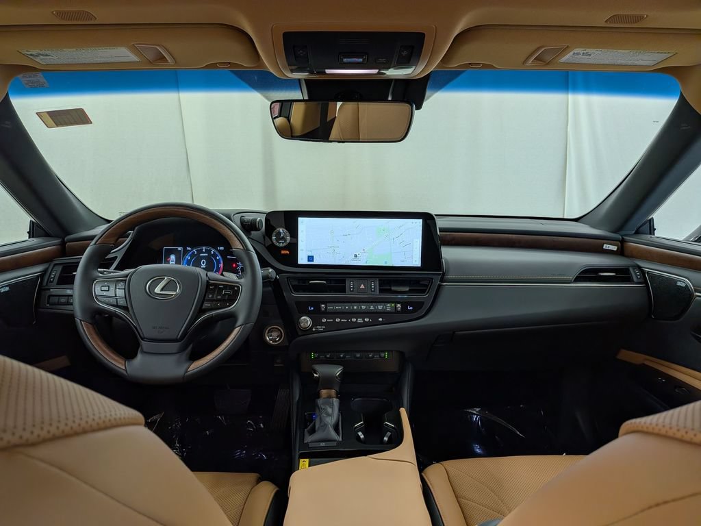 Certified 2025 Lexus ES 350 w/ Accessory Package (Z2) FWD image 13