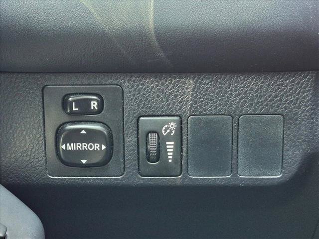 Used 2016 Toyota RAV4 XLE FWD image 16