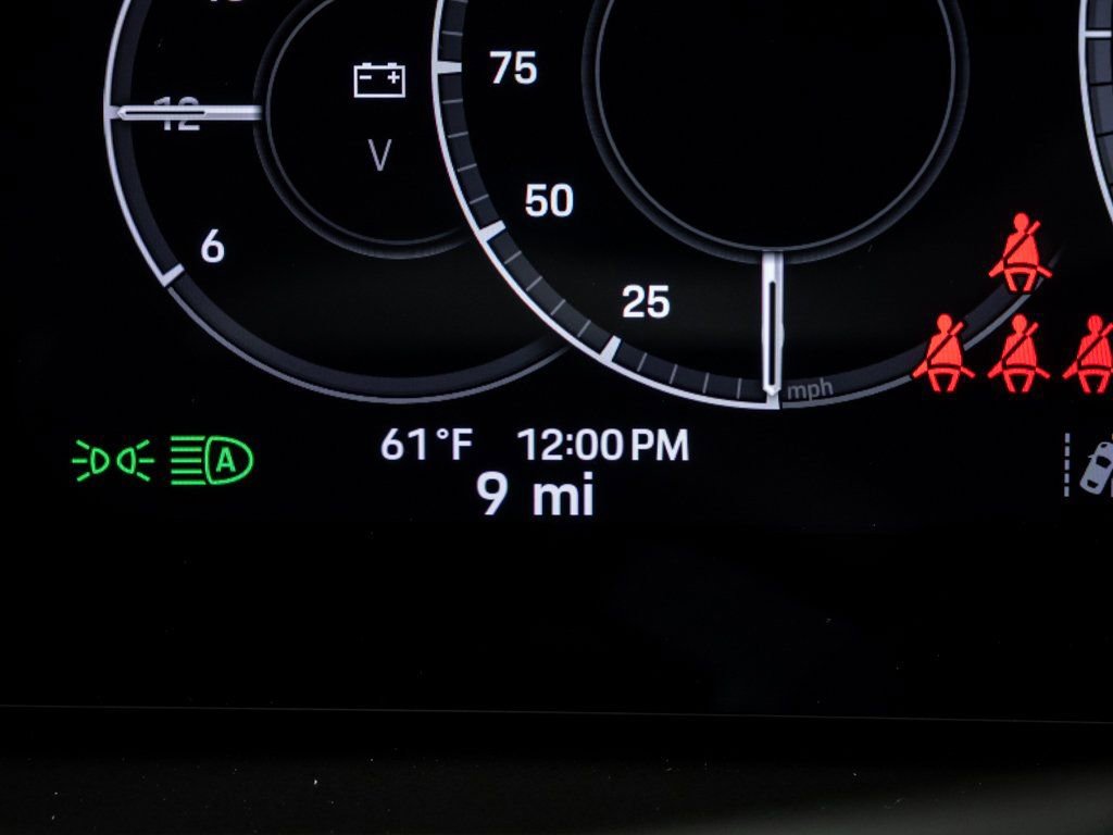 New 2026 Porsche Cayenne Coupe image 12