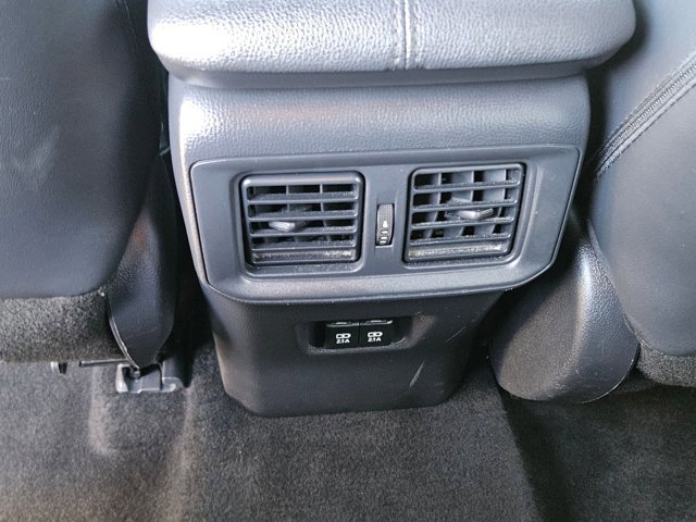 Used 2019 Toyota RAV4 XSE w/ XSE Weather Package image 18