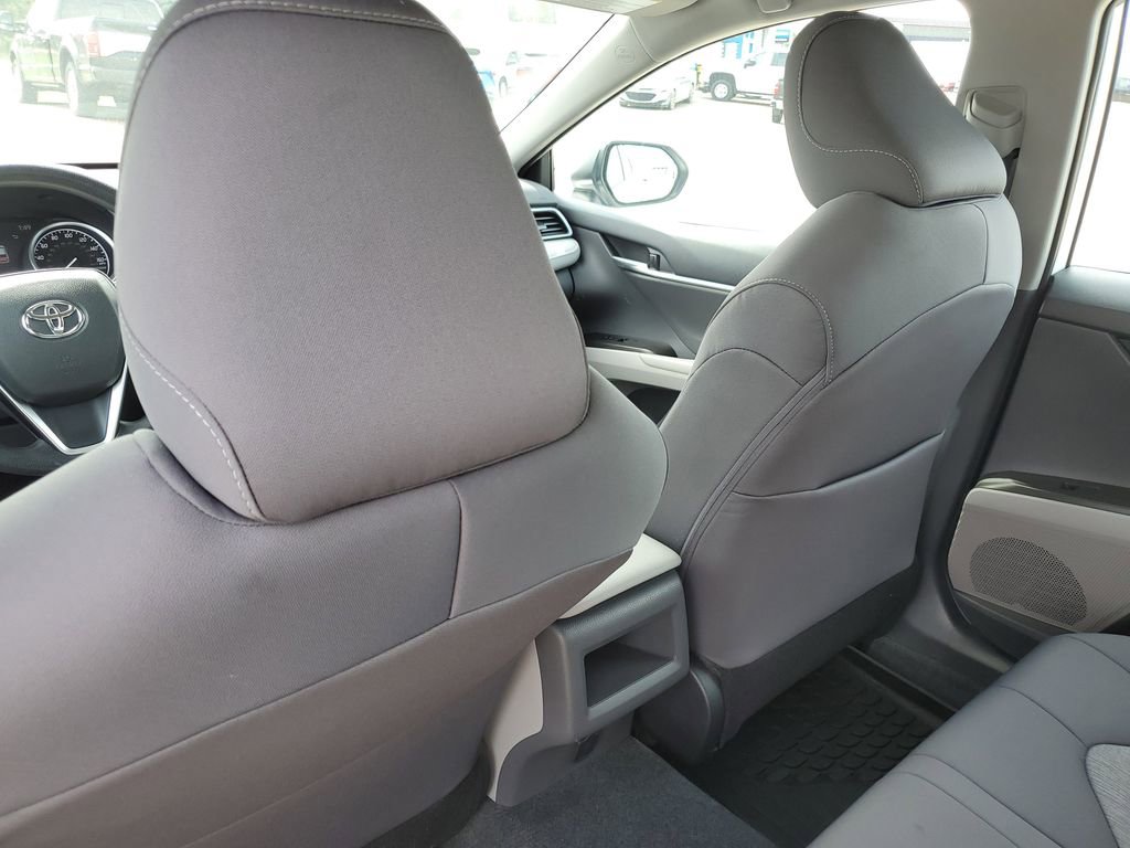 Used 2024 Toyota Camry LE w/ Convenience Package image 29