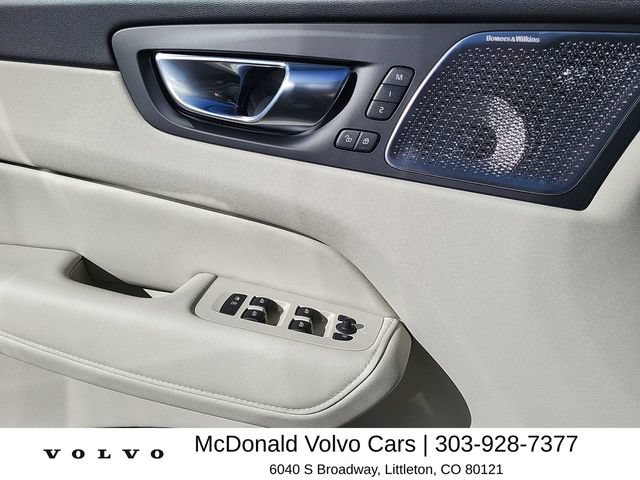 New 2026 Volvo XC60 B5 Ultra w/ Climate Package AWD/4WD image 10