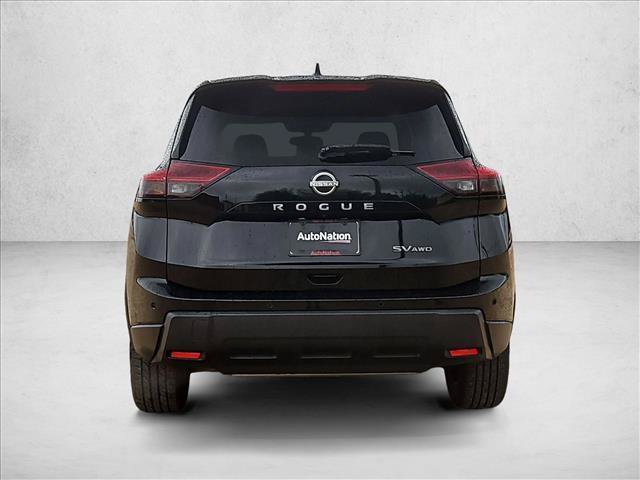 Used 2024 Nissan Rogue SV AWD/4WD image 7