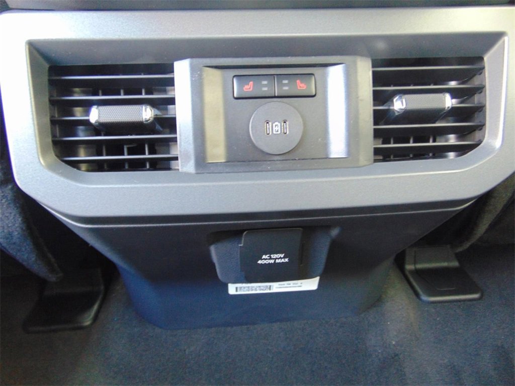 New 2026 Ford F250 Lariat w/ Black Appearance Package image 12