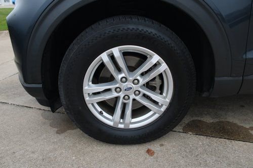 Used 2022 Ford Explorer XLT image 12