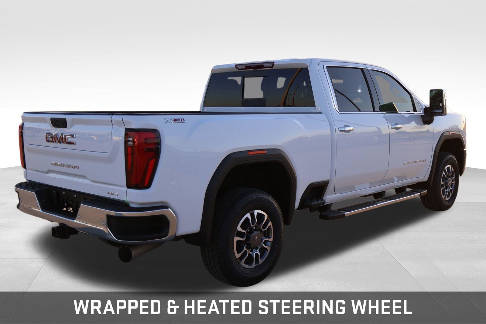 Used 2025 GMC Sierra 2500 SLT w/ Texas SLT Premium Package image 8