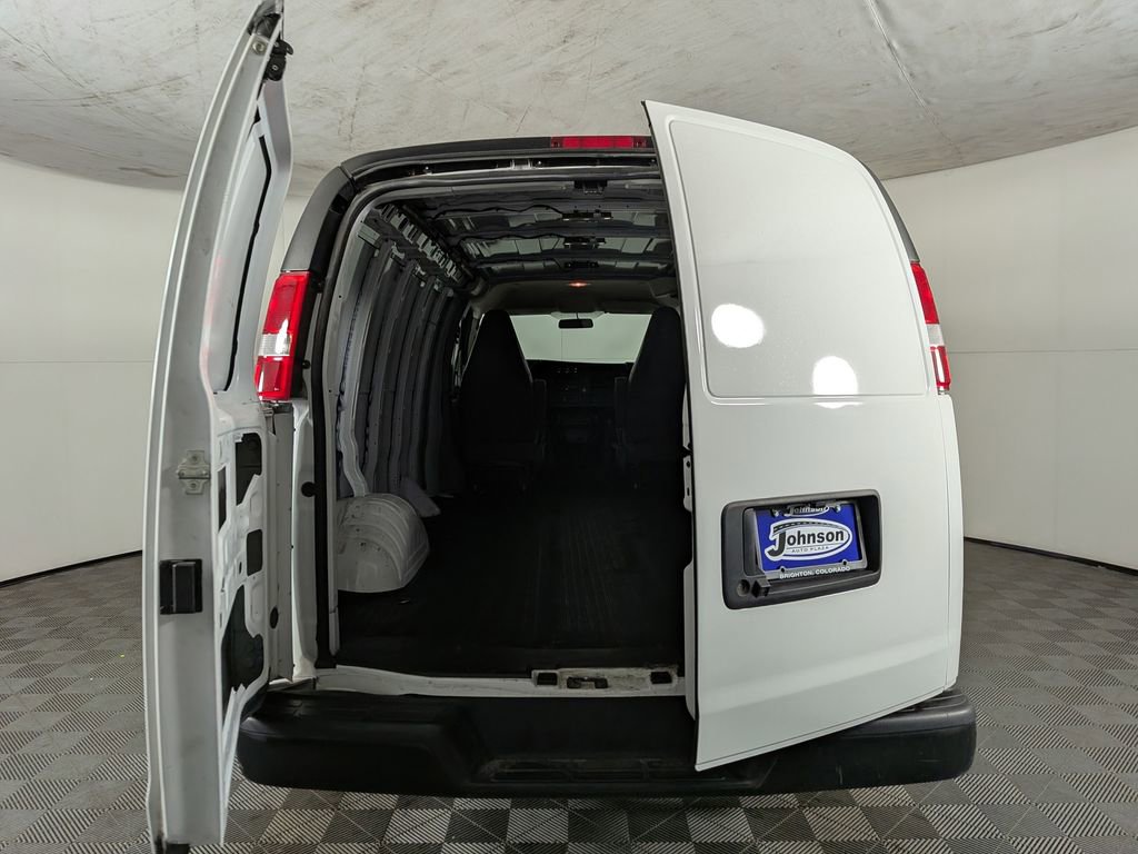 Used 2023 Chevrolet Express 2500 w/ Driver Convenience Package RWD image 9