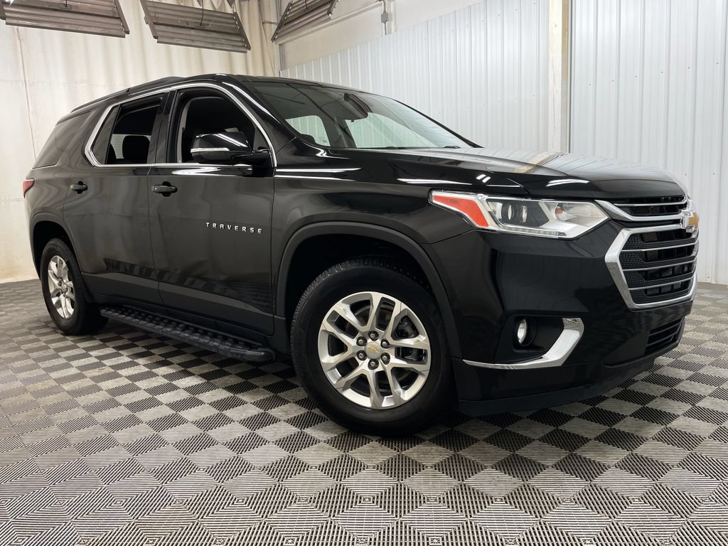 Certified 2021 Chevrolet Traverse LT FWD image 49