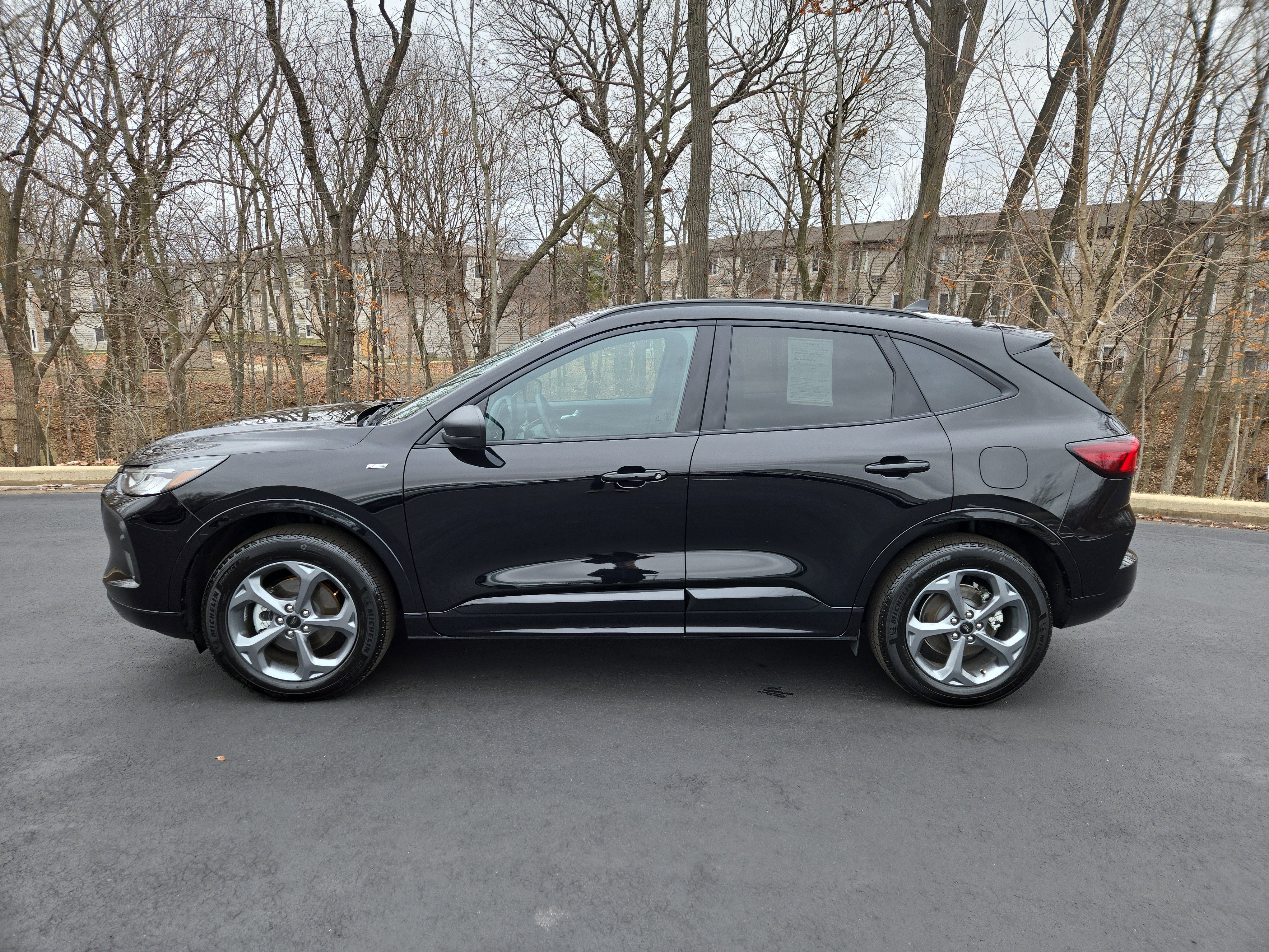 Used 2024 Ford Escape ST-Line w/ Tech Pack #1 image 5